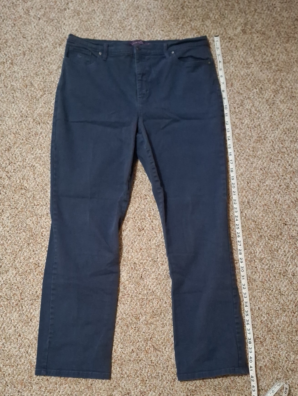 Gloria Vanderbilt Pants